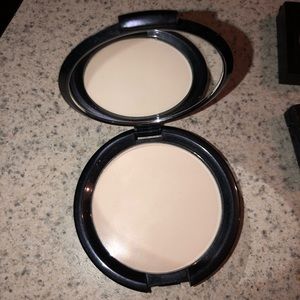 Pressed Powder Light Melaleuca Sei Bella